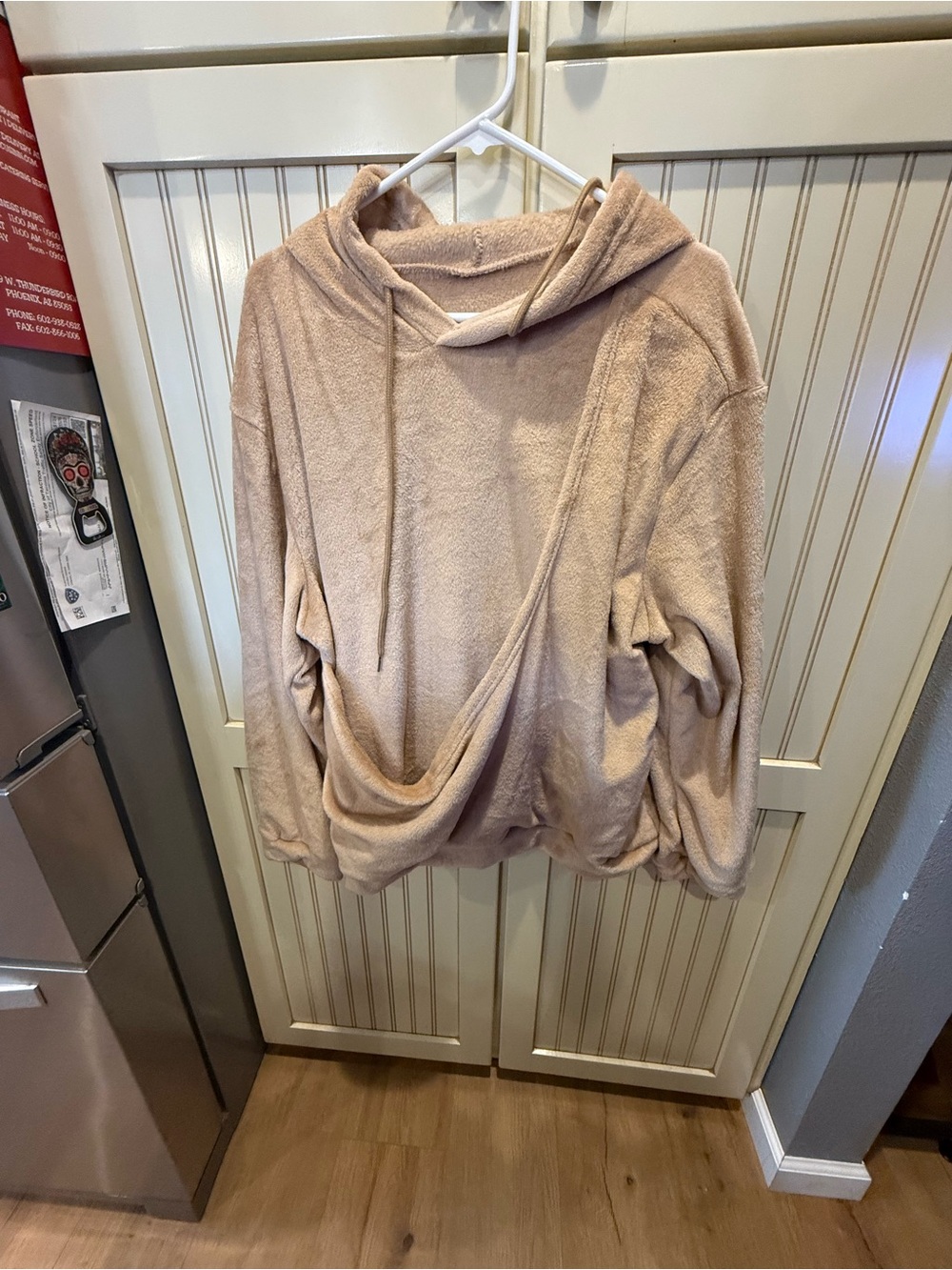 Cozy Hooded Pullover in Light Beige